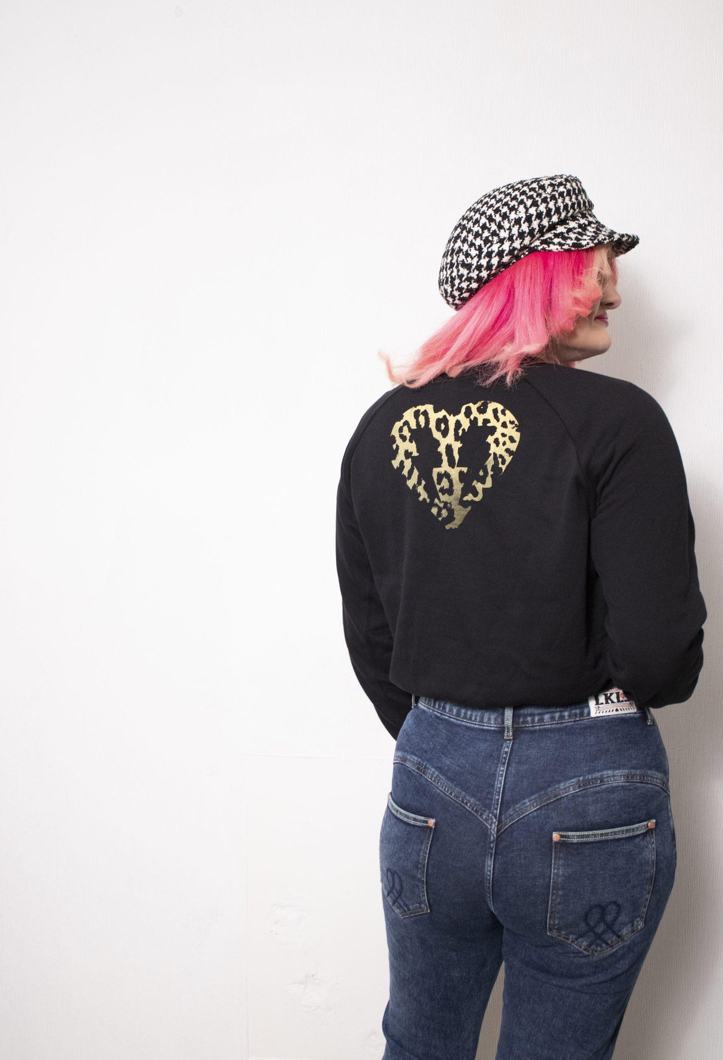 Black leopard print cosy leopard pring heart jumper sweater back view 2