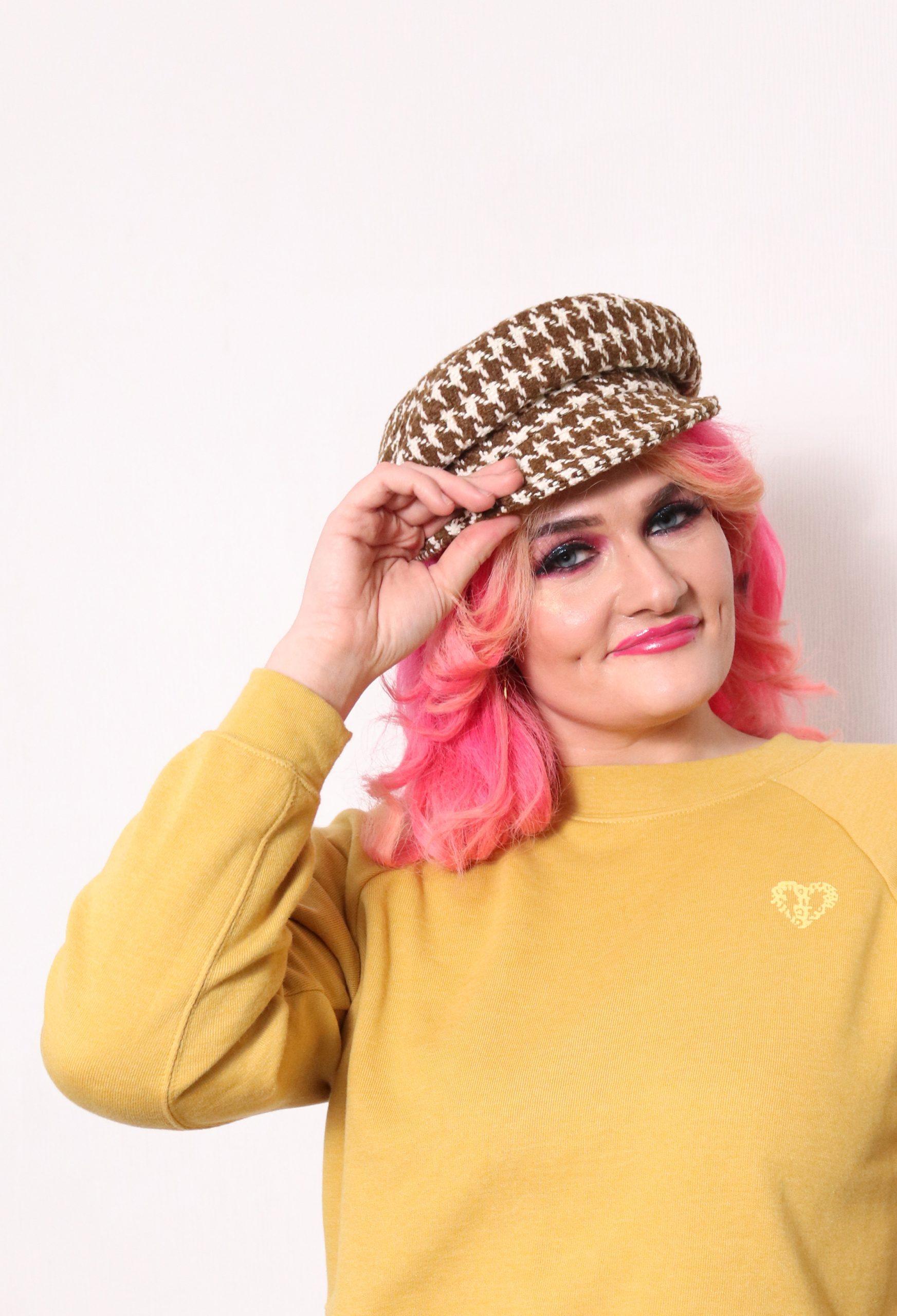 Yellow cosy leopard pring heart jumper sweater front crop